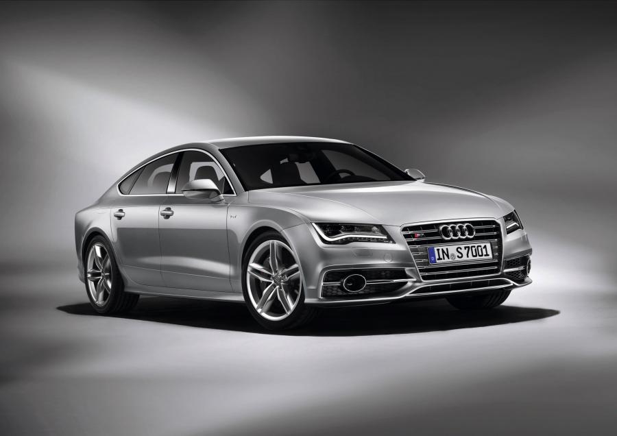  Audi S7 Sportback 2012 года  (WW) (фото 2 из 73)
